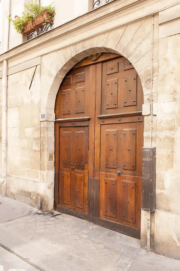 Apartment Saint Paul Marais